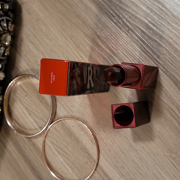 Lipstick, Nars - Picture 3 of 3